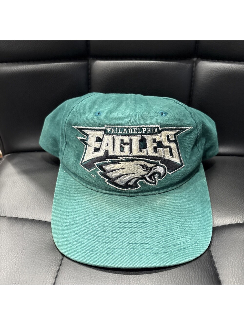 Vintage 90’s Philadelphia Eagles Starter NFL Snapback Hat